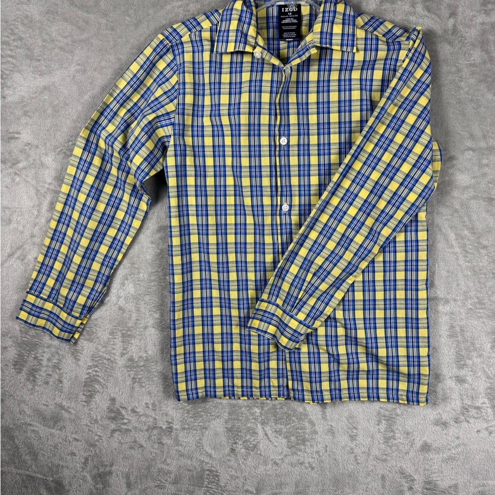 Izod Blue and Yellow Plaid Button Down Shirt‎